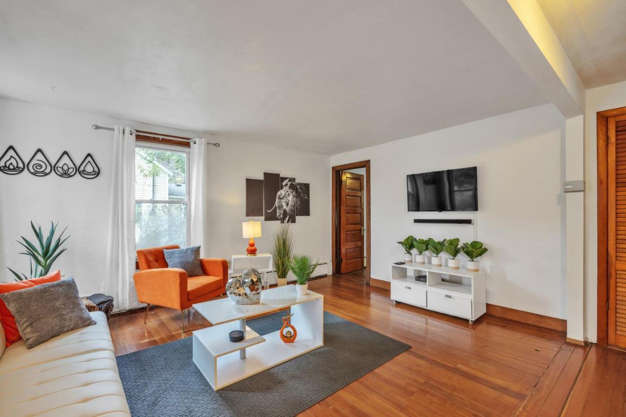 נורת'המפטון Brand New Stylish Noho Apartment מראה חיצוני תמונה